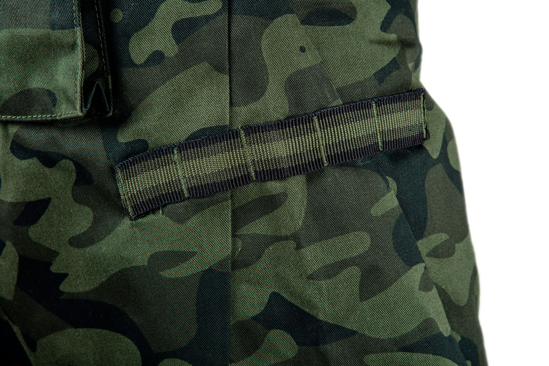 Krótkie spodenki Camo, rozmiar M - obrazek 2