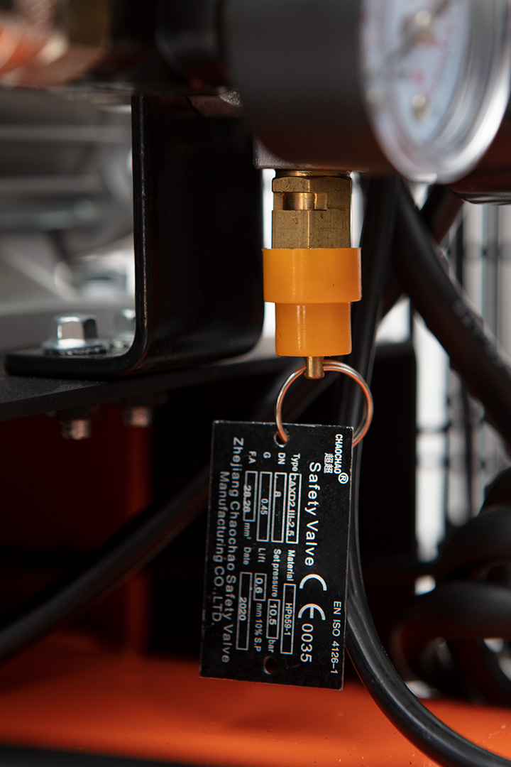 Kompresor olejowy 150 l, 230V - obrazek 12