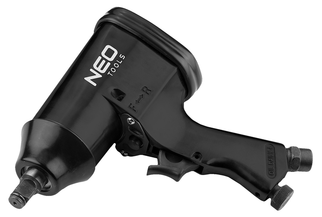Pneumatic impact wrench 1/2" 320 Nm with sockets - obrazek 2