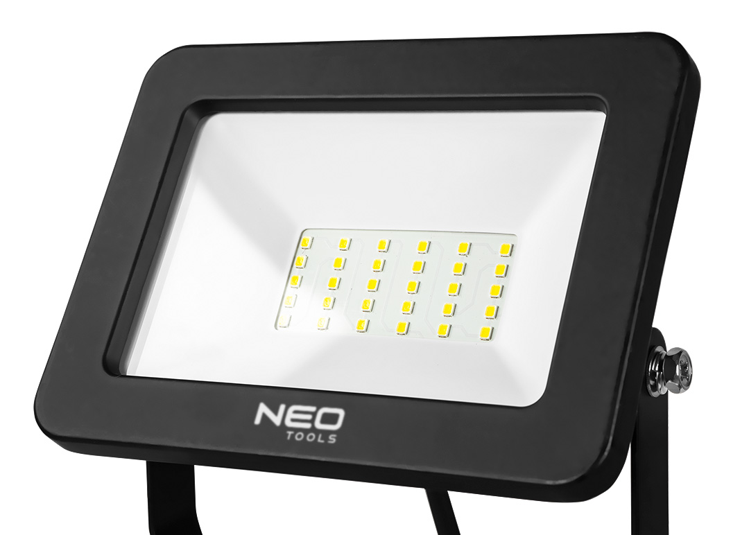 Reflektor pojedynczy 50W SMD LED 4250lm 230V na statywie 1.8m - obrazek 3